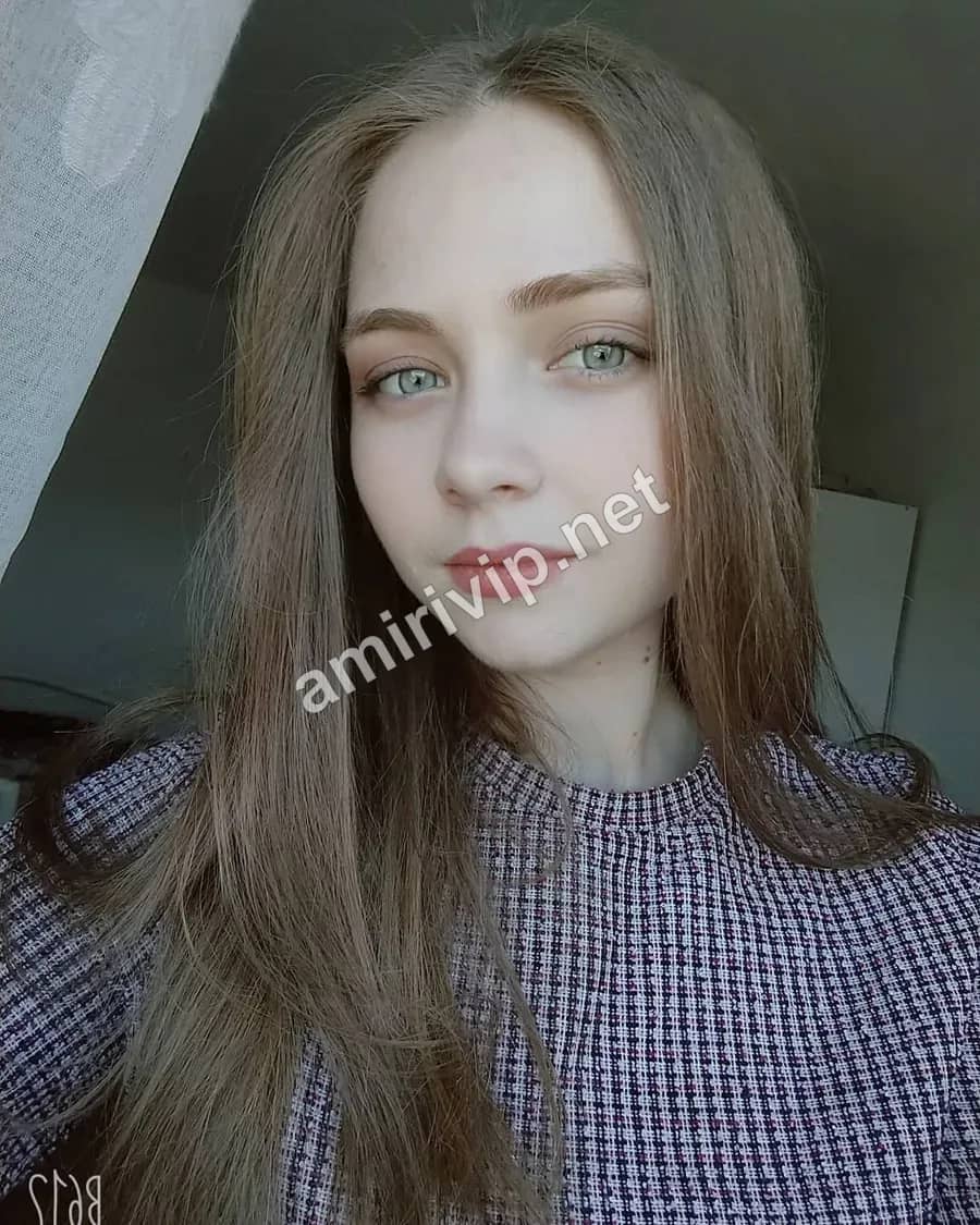 YASMINA