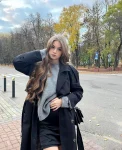 Эскортница asylym в Алматы - рост 163 см, вес 50 кг, возраст 18 лет