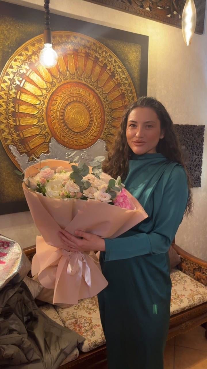 Эскортница karina в Алматы - рост 162 см, вес 63 кг, возраст 32 лет