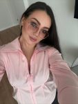 Эскортница adeli в Алматы - рост 168 см, вес 70 кг, возраст 32 лет