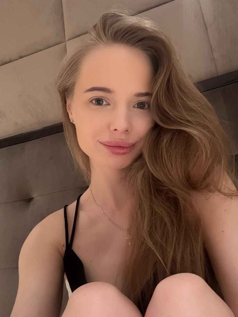 Эскортница eva в Алматы - рост 172 см, вес 50 кг, возраст 25 лет