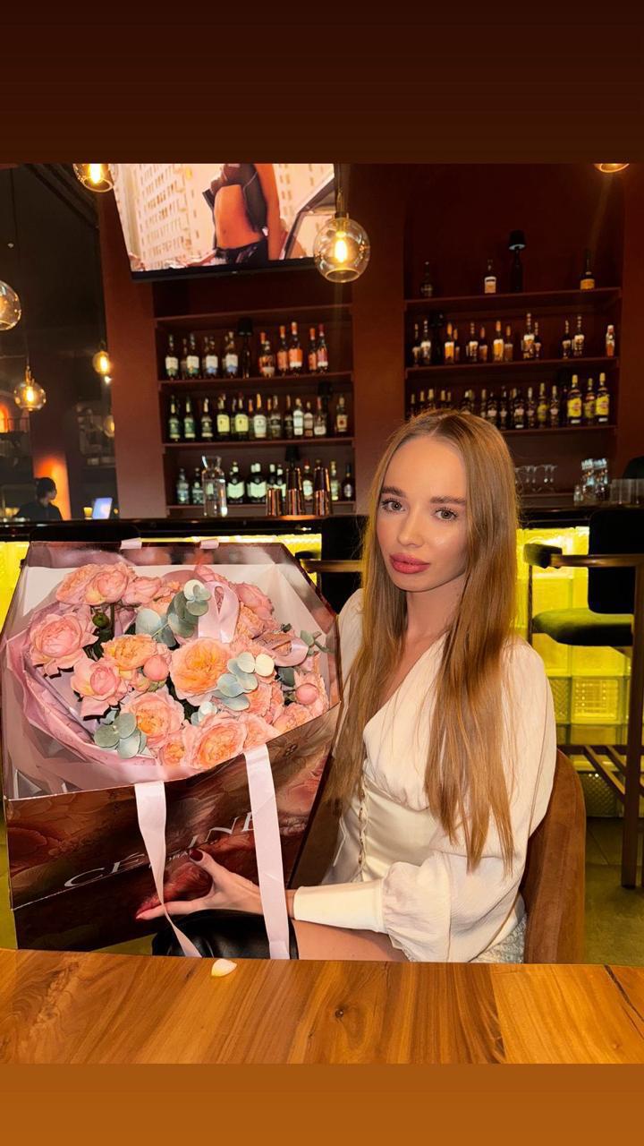 Эскортница eva в Алматы - рост 172 см, вес 50 кг, возраст 25 лет
